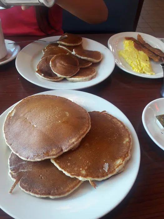 Pete's Café Picture 1