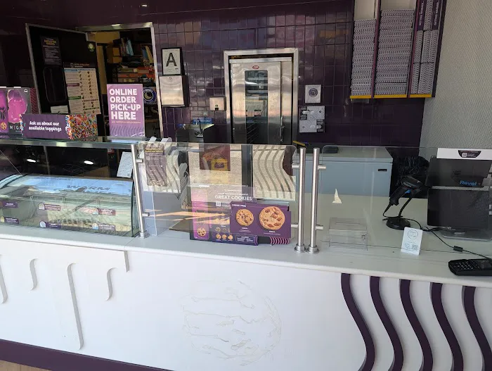 Insomnia Cookies Picture 9