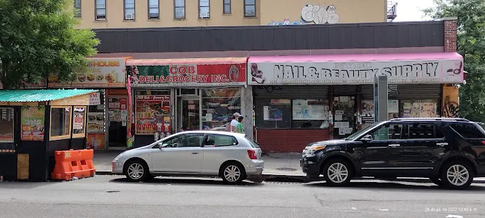 Cob Deli & Grocery Inc. Picture 2