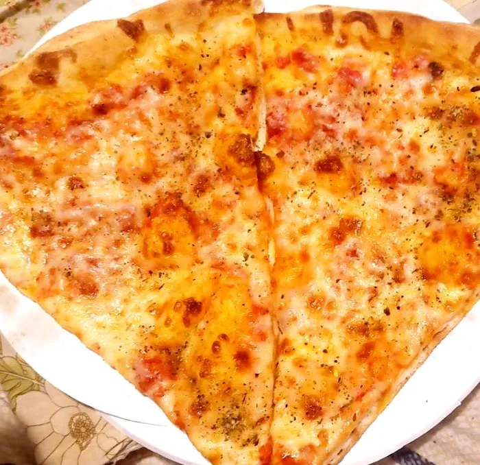 Kingsbridge Pizza Picture 10