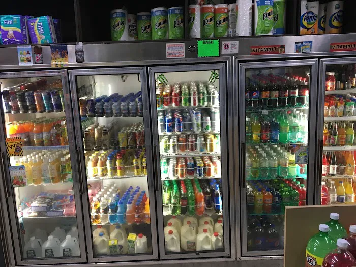 Green Star Deli Grocery & Food Picture 8