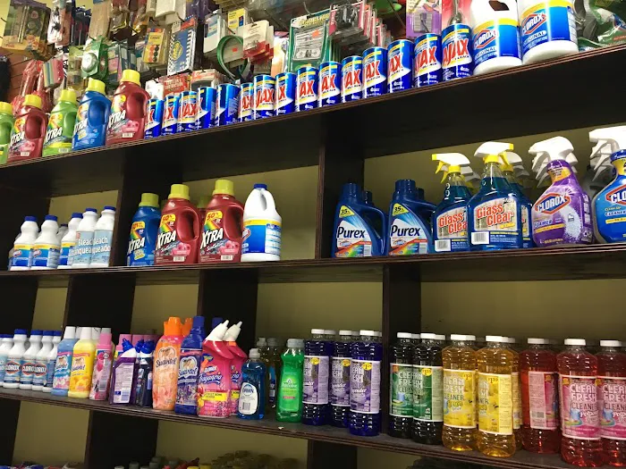 Green Star Deli Grocery & Food Picture 3
