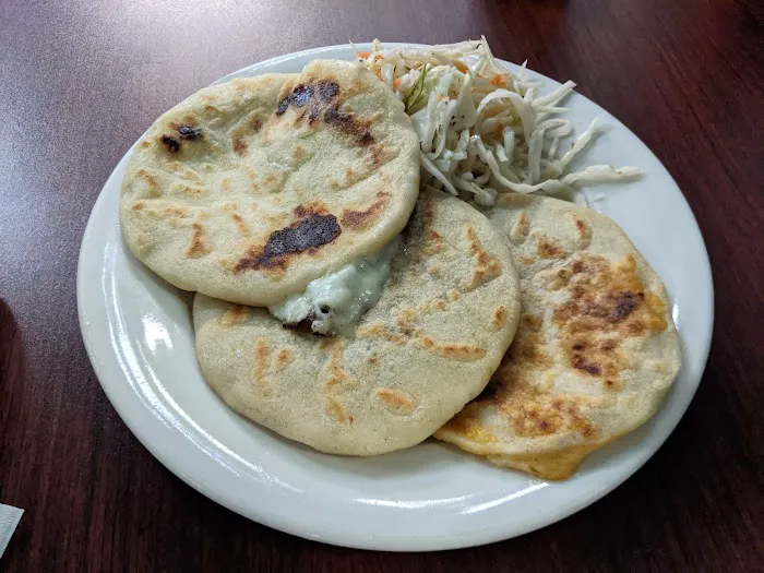 El Salvadoreño Picture 7