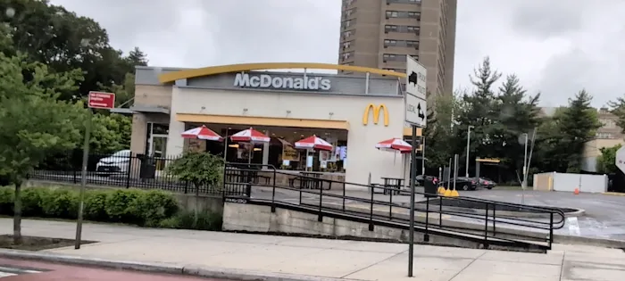 McDonald's Picture 7