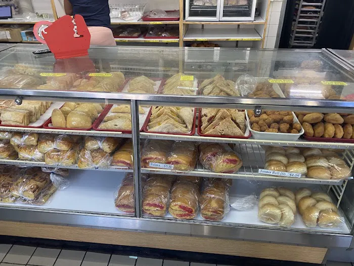 Allan's Bakery Picture 10