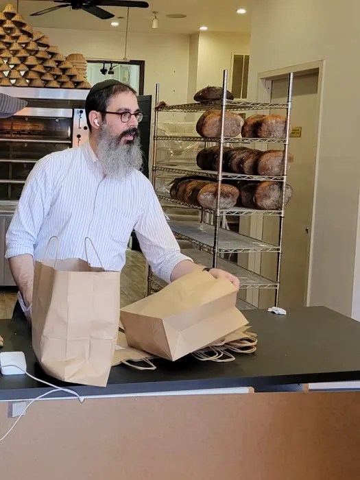 Crust Baker Picture 5