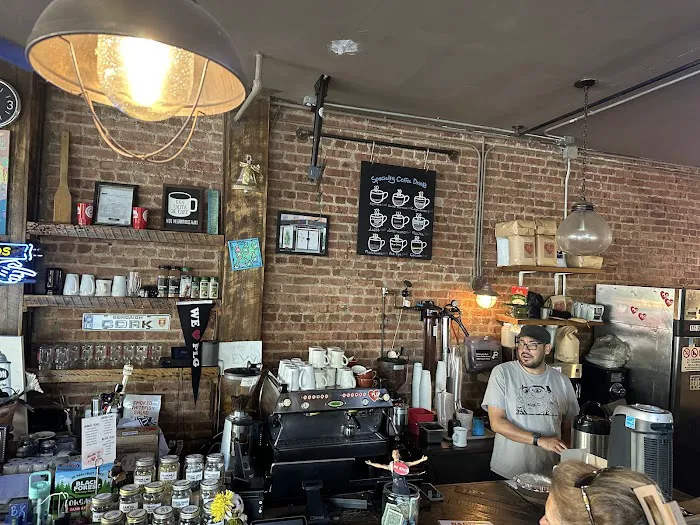 PLG Coffee House and Tavern Picture 5