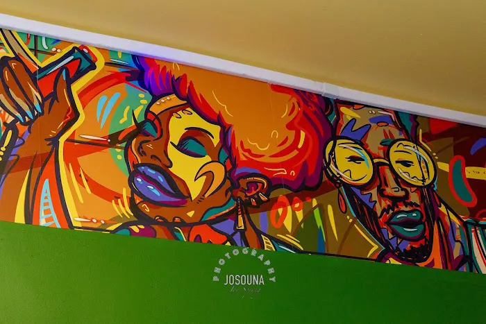 The Bodega Lounge Picture 6