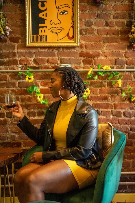 The Bodega Lounge Picture 2