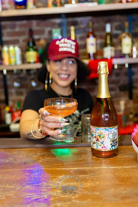 The Bodega Lounge Picture 4