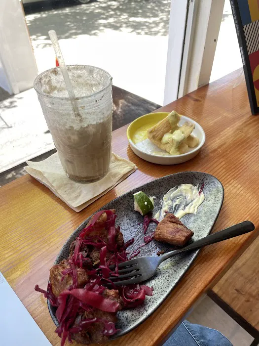 Antilles Cafe Picture 2
