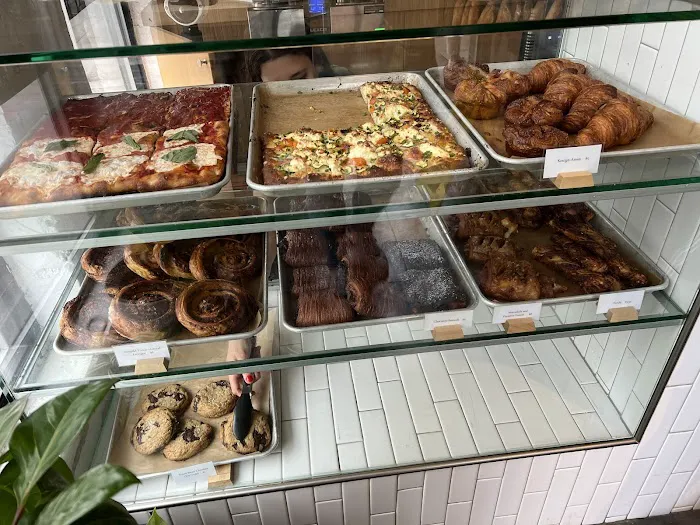 Laurel Bakery Picture 4