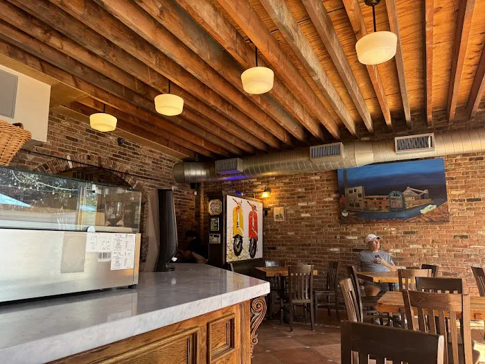 The House of Pizza & Calzone Picture 9