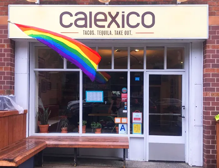 Calexico Picture 8