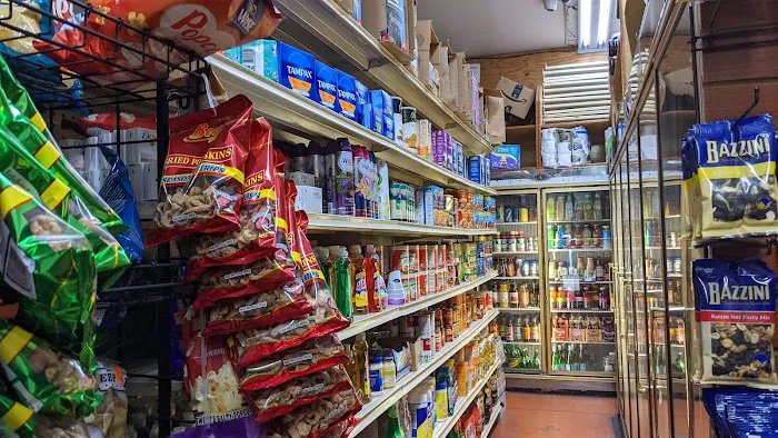 Carrol Garden Deli & Grocery Picture 1