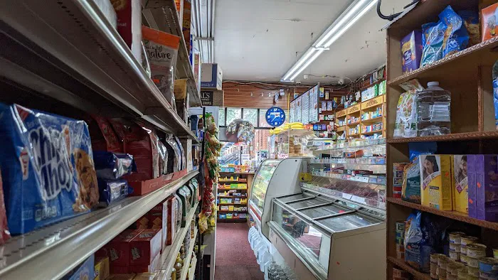 Carrol Garden Deli & Grocery Picture 6