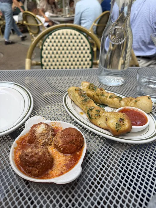 Cafe Spaghetti Picture 9