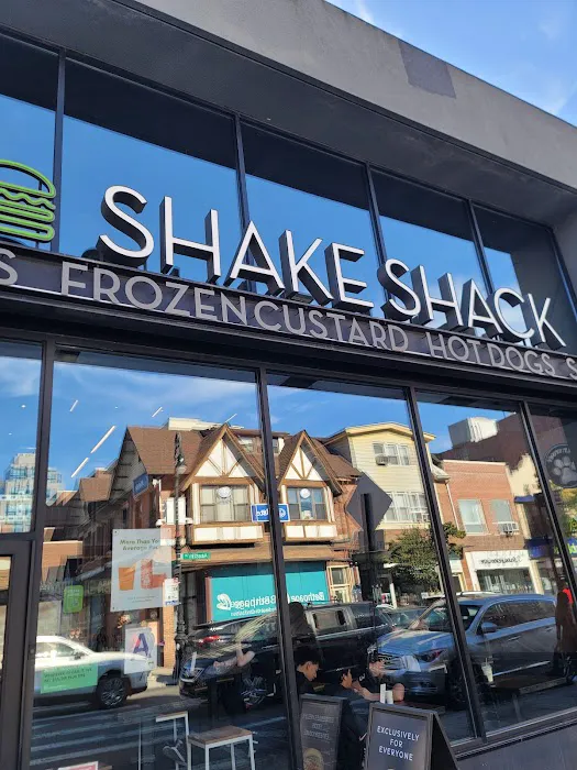 Shake Shack Forest Hills Picture 7
