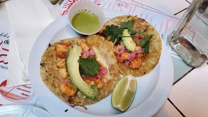 Tacombi Picture 5