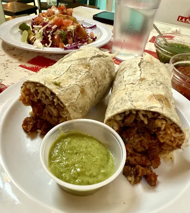 Tacombi Picture 10