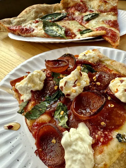 Austin Street Pizza Picture 3