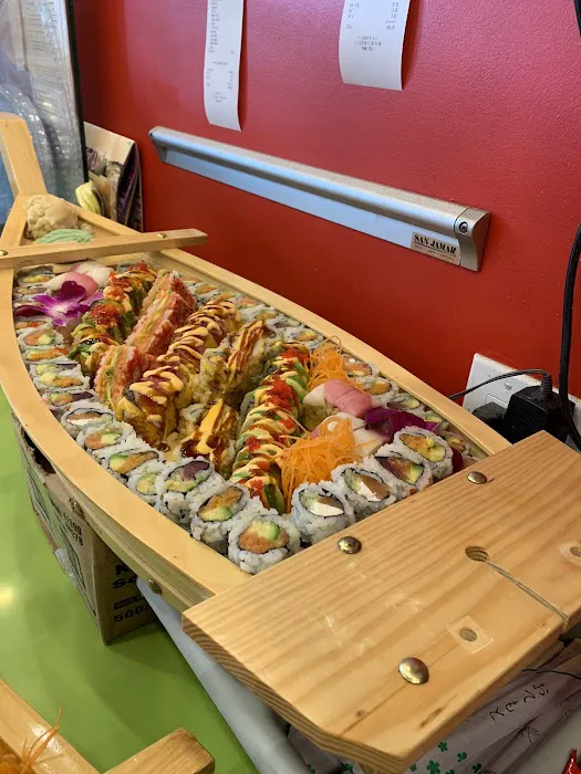 Sushi Fussion Picture 10