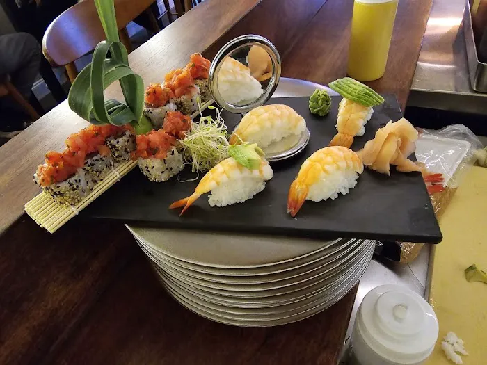 Daikon Sushi Bar Picture 9