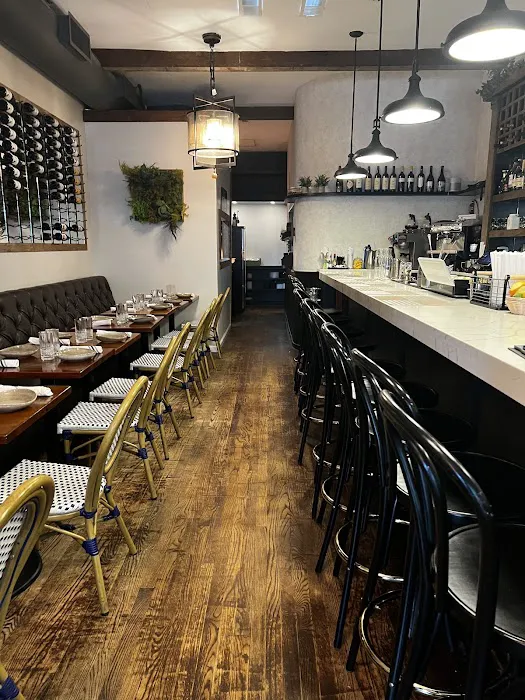 Daikon Sushi Bar Picture 8