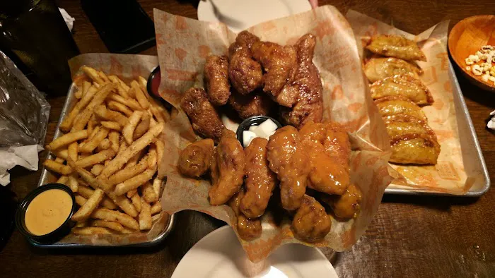 Mad For Chicken Forest Hills Picture 1