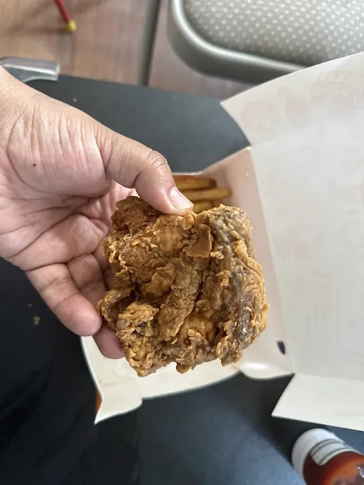 Popeyes Louisiana Kitchen Picture 1