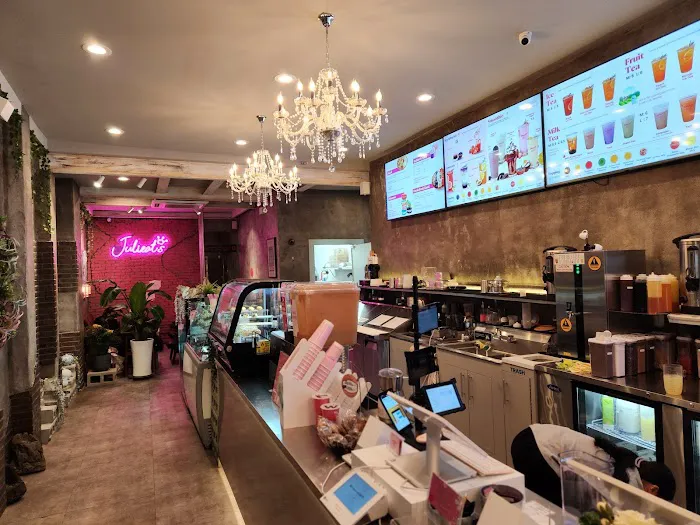 Julieat's Bubble Tea & Dessert Cafe Picture 2