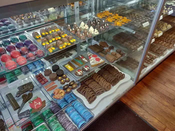 Aigner Chocolates Picture 8