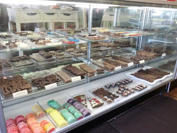 Aigner Chocolates Picture 6