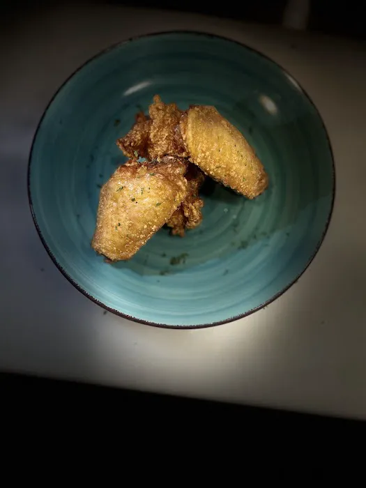 Papi Wingz Picture 8