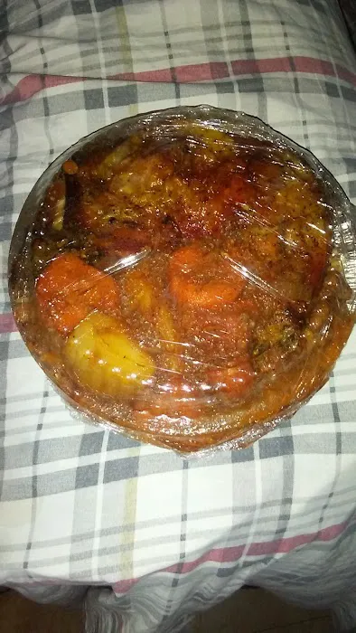 Los Primos Delicatessen Picture 2