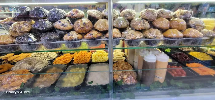 Pitkin Deli Picture 1