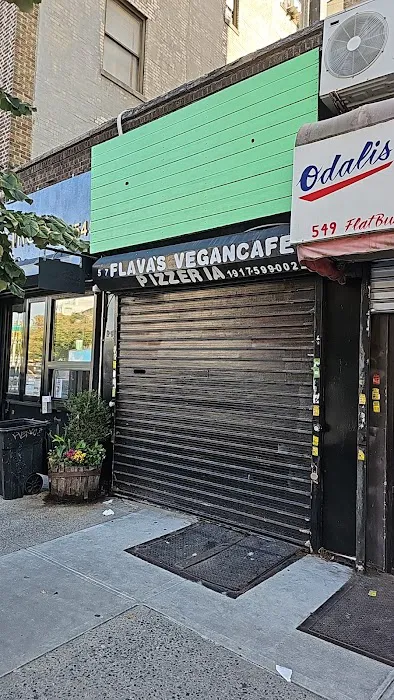 Flavors Vegan Pizzeria & Cafe Picture 2