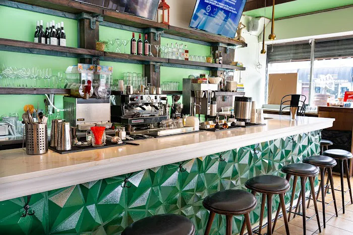 Market Bar Picture 7