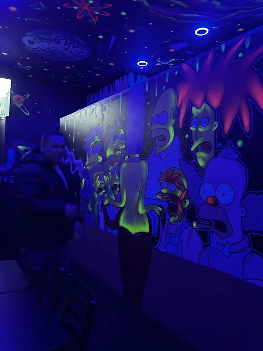 Pluto Lounge Picture 6