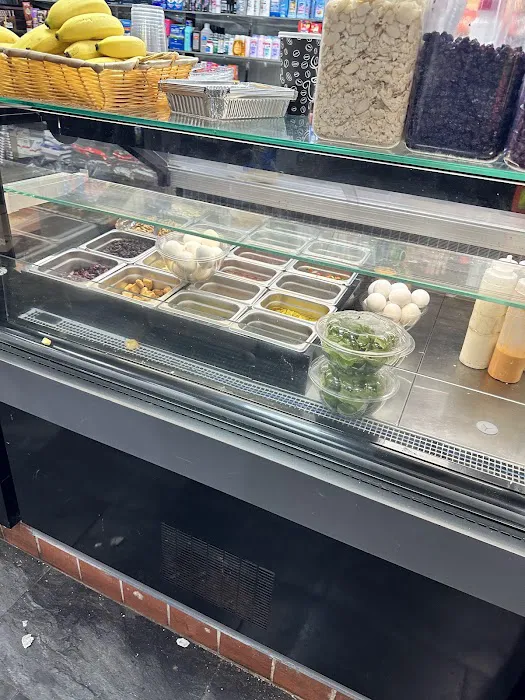 Brownsville Gourmet Deli Picture 1