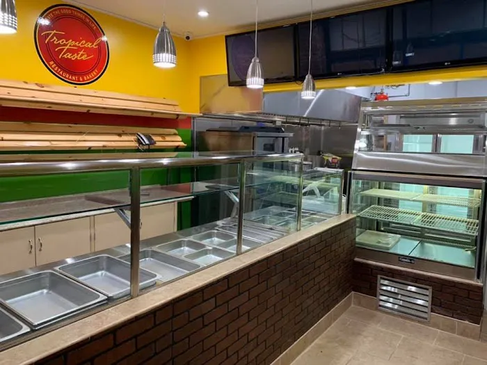 Tropical Taste Restaurant & Bakery Picture 5