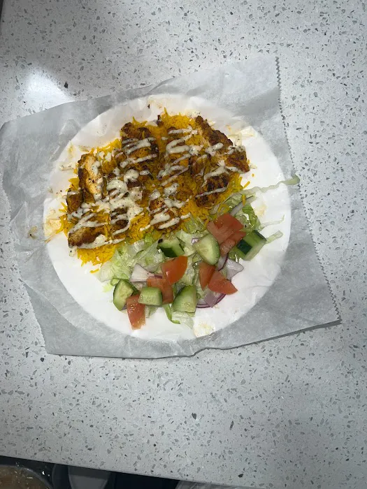 Crown Fried Chicken & Pizza Picture 5