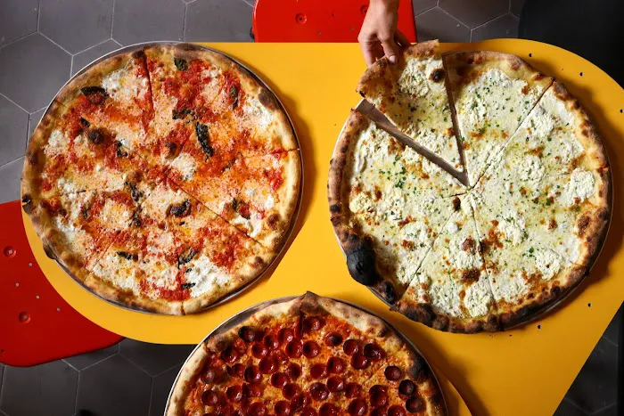 Norm’s Pizza Picture 1