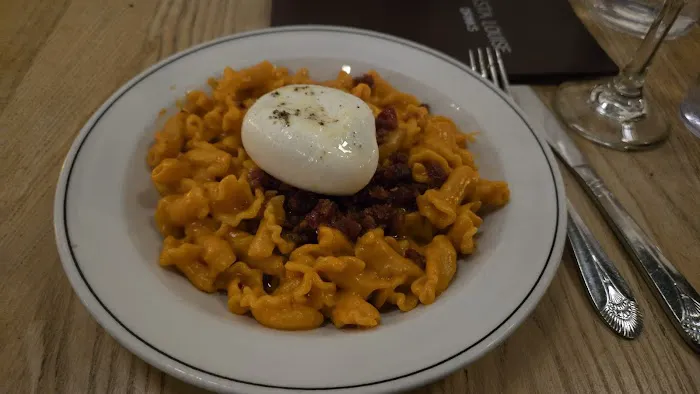 Pasta Louise Restaurant Picture 1