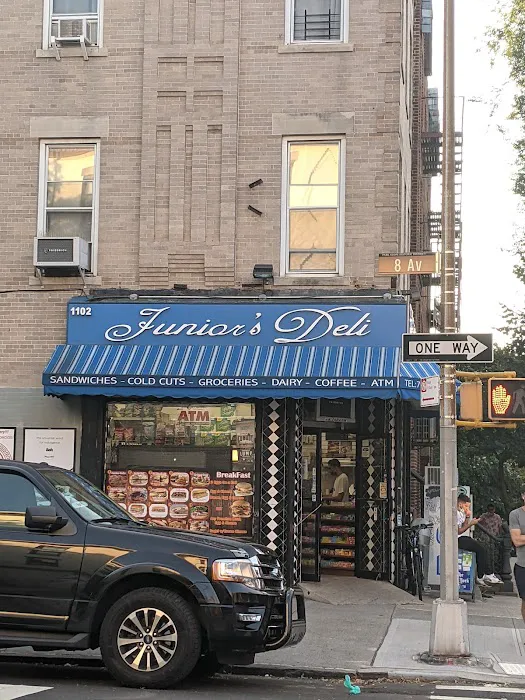 Junior's Deli & Grocery Picture 2