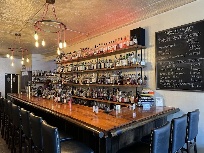 Travel Bar Picture 3