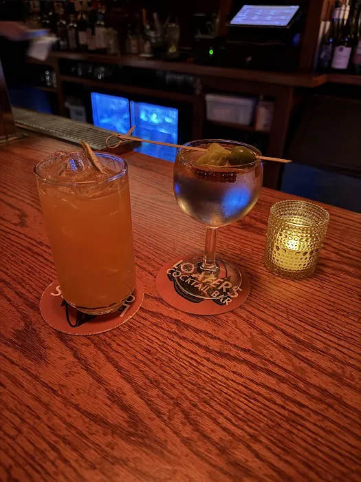 Loafers Cocktail Bar Picture 6