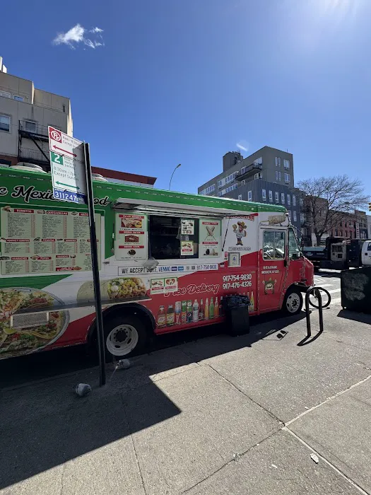 Tacos El Brother TRUCK Picture 3