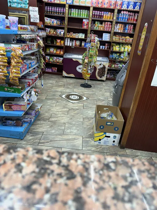 263 Deli Corp Picture 1