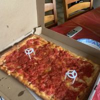Famous Pizza Express ico